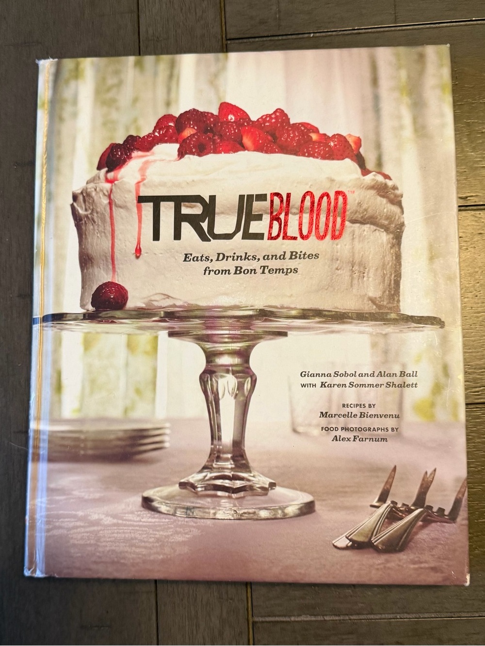 True Blood: Eats, Drinks, and Bites Cookbook - White & Red Cover